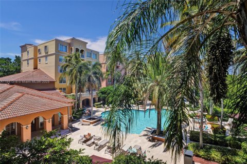 Condo in Aventura, Florida, 2 bedrooms  № 1940313 - photo 26