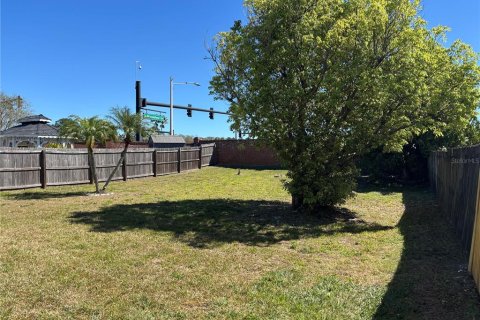 House in Orlando, Florida 3 bedrooms, 171.13 sq.m. № 1598212 - photo 28