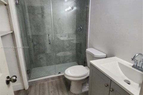 Condominio en venta en Miami, Florida, 2 dormitorios, 78.04 m2 № 2089108 - foto 11