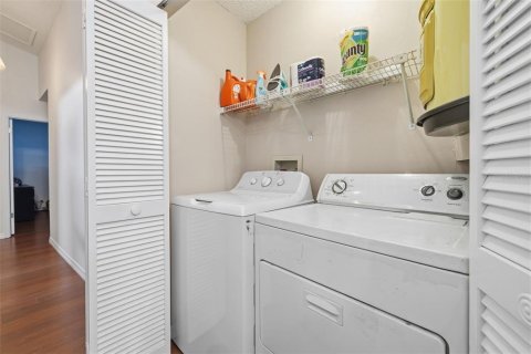 Condominio en venta en Tampa, Florida, 3 dormitorios, 120.96 m2 № 2217884 - foto 18