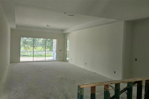 Villa ou maison à vendre à Weeki Wachee, Floride: 3 chambres, 191.75 m2 № 2149923 - photo 5