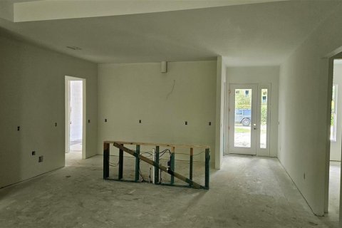 Villa ou maison à vendre à Weeki Wachee, Floride: 3 chambres, 191.75 m2 № 2149923 - photo 4