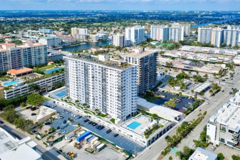 Condominio en venta en Fort Lauderdale, Florida, 2 dormitorios, 106.28 m2 № 1764366 - foto 29