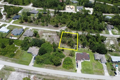 Commercial property in Lehigh Acres, Florida № 2184058 - photo 5