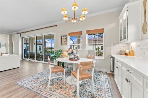 Villa ou maison à vendre à Fish Hawk, Floride: 5 chambres, 331.38 m2 № 2410388 - photo 8