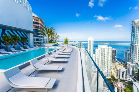 Condo in Miami, Florida, 2 bedrooms  № 1833766 - photo 16
