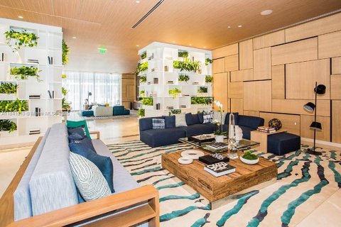 Condo in Miami, Florida, 2 bedrooms  № 1833766 - photo 19