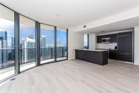 Condo in Miami, Florida, 2 bedrooms  № 1833766 - photo 2