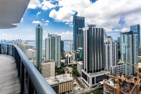 Condo in Miami, Florida, 2 bedrooms  № 1833766 - photo 6
