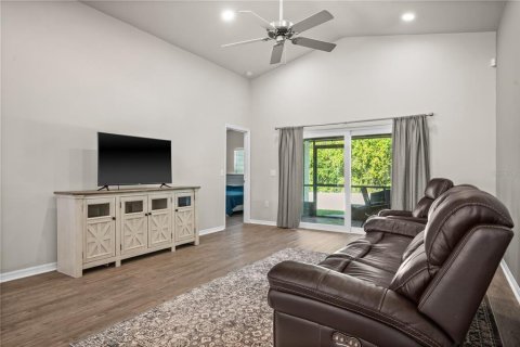 Casa en venta en Wesley Chapel, Florida, 3 dormitorios, 141.86 m2 № 1919438 - foto 9