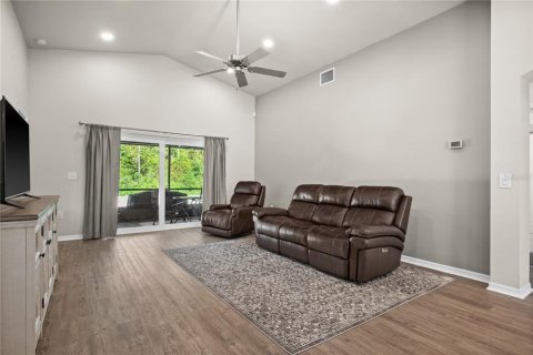 Casa en venta en Wesley Chapel, Florida, 3 dormitorios, 141.86 m2 № 1919438 - foto 10