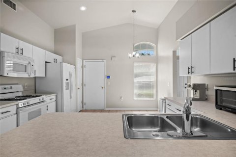Casa en venta en Wesley Chapel, Florida, 3 dormitorios, 141.86 m2 № 1919438 - foto 6