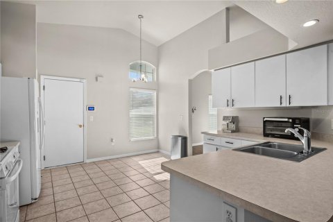 Casa en venta en Wesley Chapel, Florida, 3 dormitorios, 141.86 m2 № 1919438 - foto 5