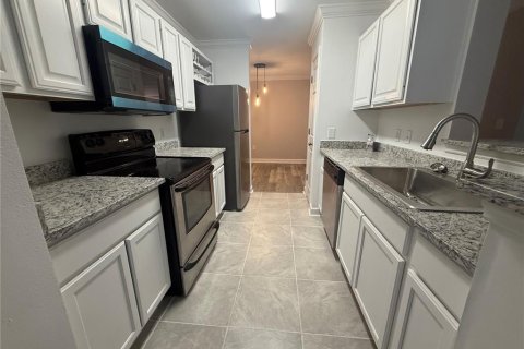 Condo in Tampa, Florida, 3 bedrooms  № 2167719 - photo 3