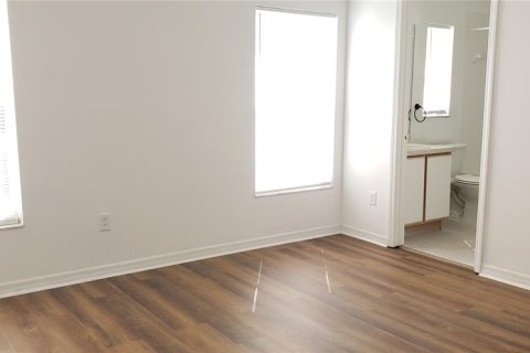 Touwnhouse à louer à Riverview, Floride: 2 chambres, 126.16 m2 № 2227661 - photo 17