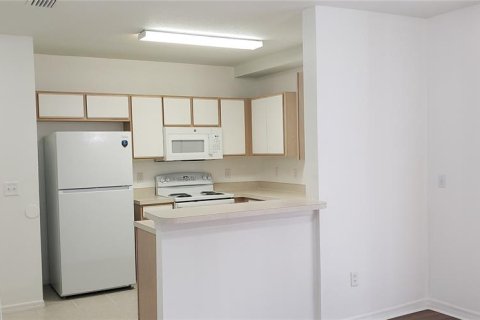 Touwnhouse à louer à Riverview, Floride: 2 chambres, 126.16 m2 № 2227661 - photo 8