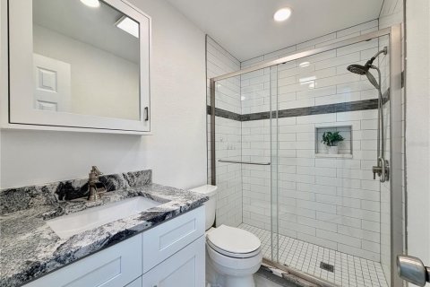 House in Saint Petersburg, Florida 2 bedrooms, 90.3 sq.m. № 2393675 - photo 15