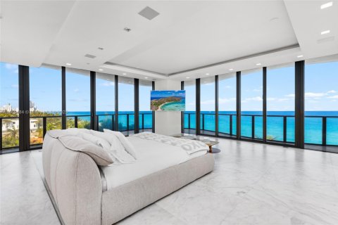 Condo in Sunny Isles Beach, Florida, 4 bedrooms  № 1889695 - photo 18