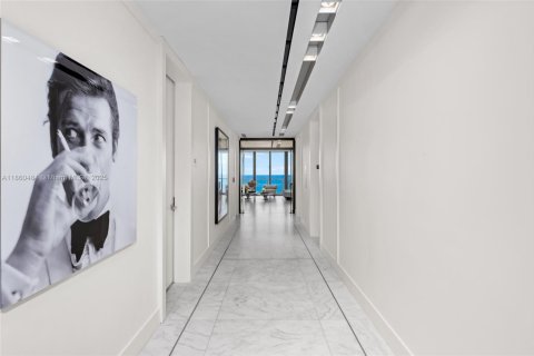 Condo in Sunny Isles Beach, Florida, 4 bedrooms  № 1889695 - photo 2
