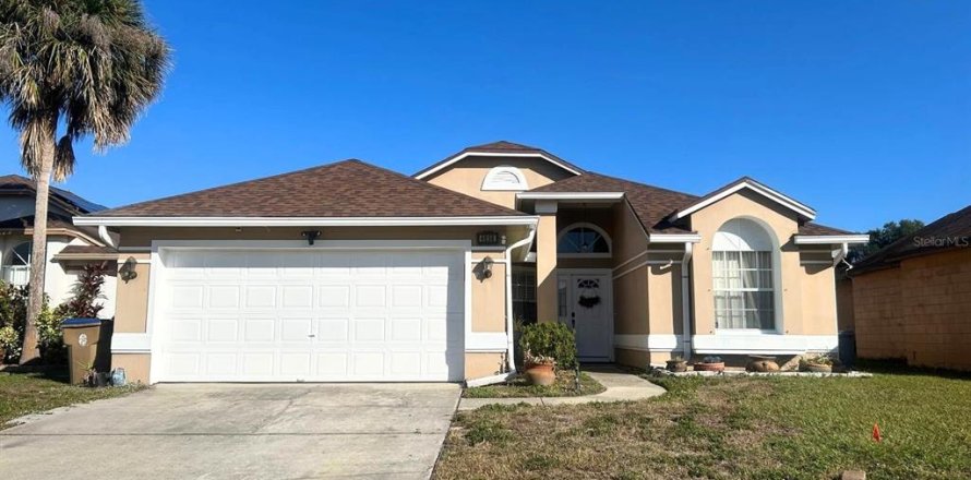 Villa ou maison à Kissimmee, Floride 3 chambres, 149.67 m2 № 2395691