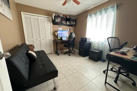 Villa ou maison à vendre à Kissimmee, Floride: 3 chambres, 149.67 m2 № 2395691 - photo 24