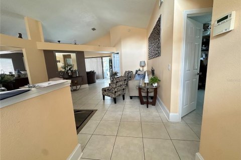 Villa ou maison à vendre à Kissimmee, Floride: 3 chambres, 149.67 m2 № 2395691 - photo 3