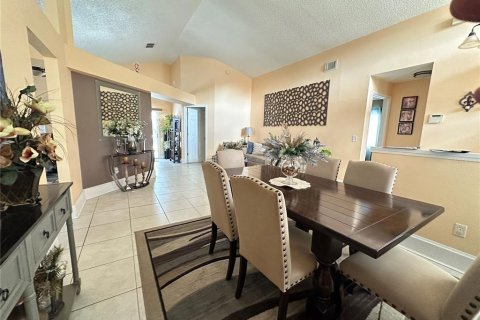 Villa ou maison à vendre à Kissimmee, Floride: 3 chambres, 149.67 m2 № 2395691 - photo 20