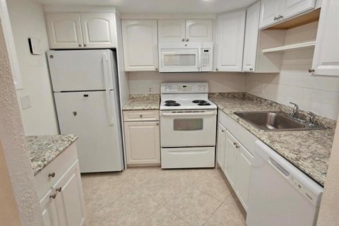 Copropriété à louer à Delray Beach, Floride: 1 chambre, 66.89 m2 № 2078630 - photo 4