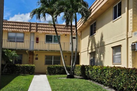 Condominio en Delray Beach, Florida, 1 dormitorio  № 2078630