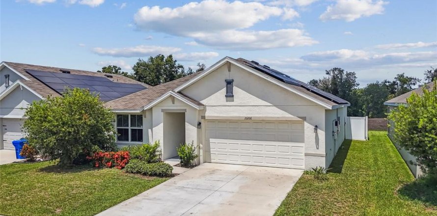 House in Riverview, Florida 3 bedrooms, 155.7 sq.m. № 1894649