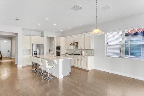 Villa ou maison à vendre à Orlando, Floride: 5 chambres, 361.02 m2 № 2334185 - photo 25