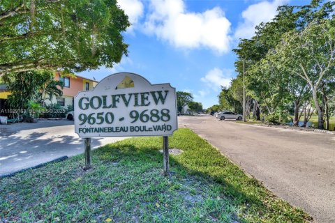 Снять в аренду кондоминиум в Майами, Флорида 2 спальни, 84.91м2, № 2034497 - фото 20