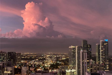 Купить кондоминиум в Майами, Флорида 3 спальни, 158.68м2, № 2002084 - фото 17