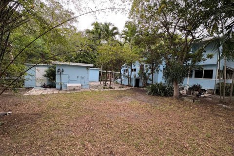 Villa ou maison à vendre à Miami, Floride: 5 chambres, 296.54 m2 № 1932144 - photo 5