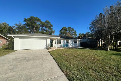 Villa ou maison à louer à Ponte Vedra Beach, Floride: 3 chambres, 122.63 m2 № 822252 - photo 1