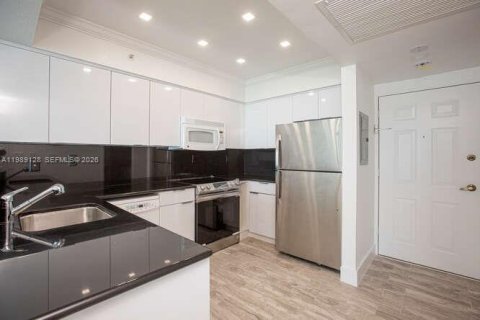 Copropriété à louer à Hollywood, Floride: 1 chambre, 44.78 m2 № 2051474 - photo 9