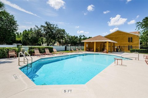Townhouse in Wesley Chapel, Florida 2 bedrooms, 110 sq.m. № 1803947 - photo 25