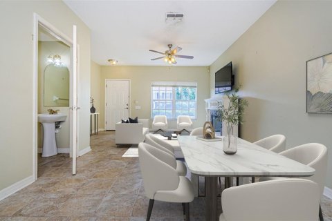 Townhouse in Wesley Chapel, Florida 2 bedrooms, 110 sq.m. № 1803947 - photo 5