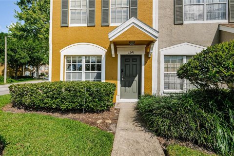 Townhouse in Wesley Chapel, Florida 2 bedrooms, 110 sq.m. № 1803947 - photo 23