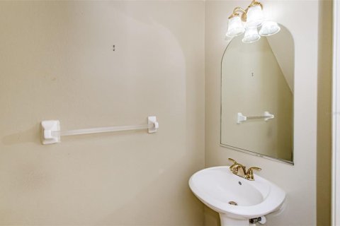 Townhouse in Wesley Chapel, Florida 2 bedrooms, 110 sq.m. № 1803947 - photo 10