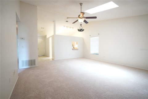 House in Melbourne, Florida 2 bedrooms, 102.29 sq.m. № 1831775 - photo 7