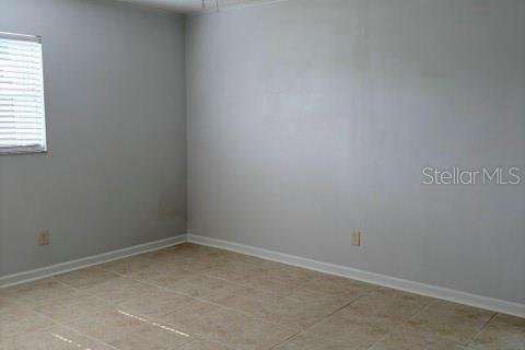 Condo in Port Richey, Florida, 1 bedroom № 2275524 - photo 7