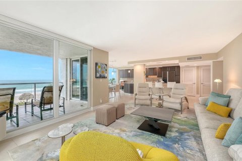 Condo in Longboat Key, Florida, 2 bedrooms № 2291002 - photo 8