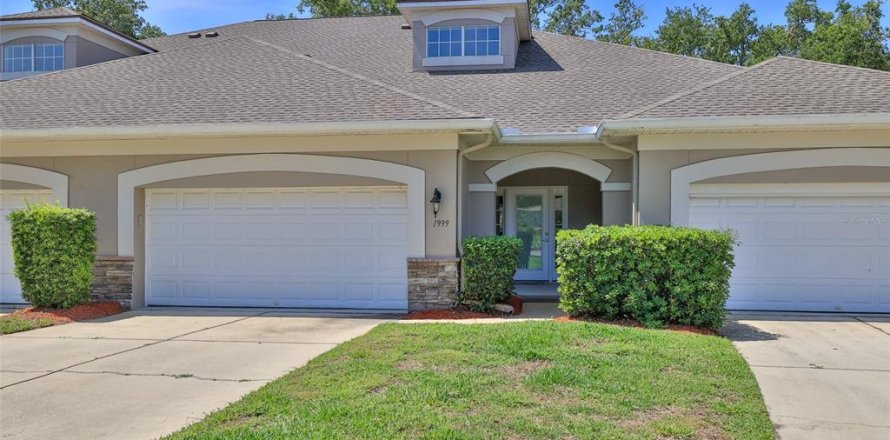 Adosado en New Smyrna Beach, Florida 3 dormitorios, 176.98 m2 № 1736873