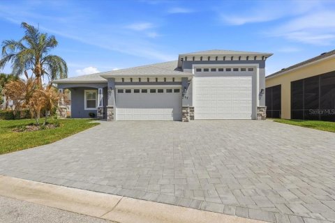 Villa ou maison à Polk City, Floride 3 chambres, 156.82 m2 № 2330651