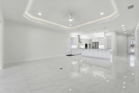 Villa ou maison à vendre à Polk City, Floride: 3 chambres, 156.82 m2 № 2330651 - photo 14