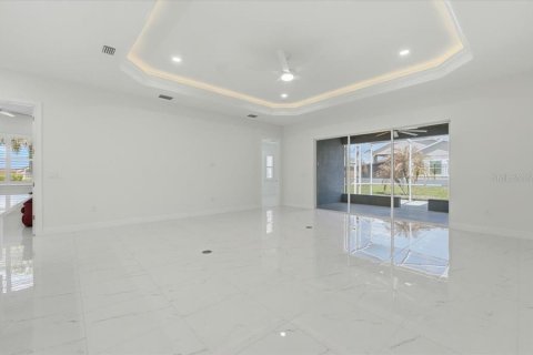 Villa ou maison à vendre à Polk City, Floride: 3 chambres, 156.82 m2 № 2330651 - photo 15