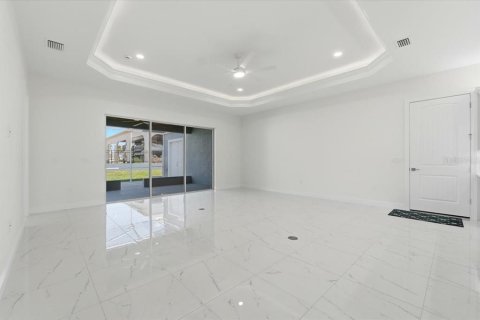 Villa ou maison à vendre à Polk City, Floride: 3 chambres, 156.82 m2 № 2330651 - photo 16