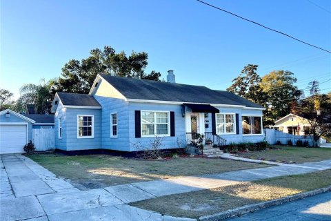 Casa en Lakeland, Florida 3 dormitorios, 144.28 m2 № 2101429