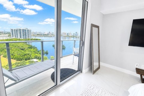 Copropriété à vendre à North Miami Beach, Floride: 3 chambres, 144.65 m2 № 2249950 - photo 22